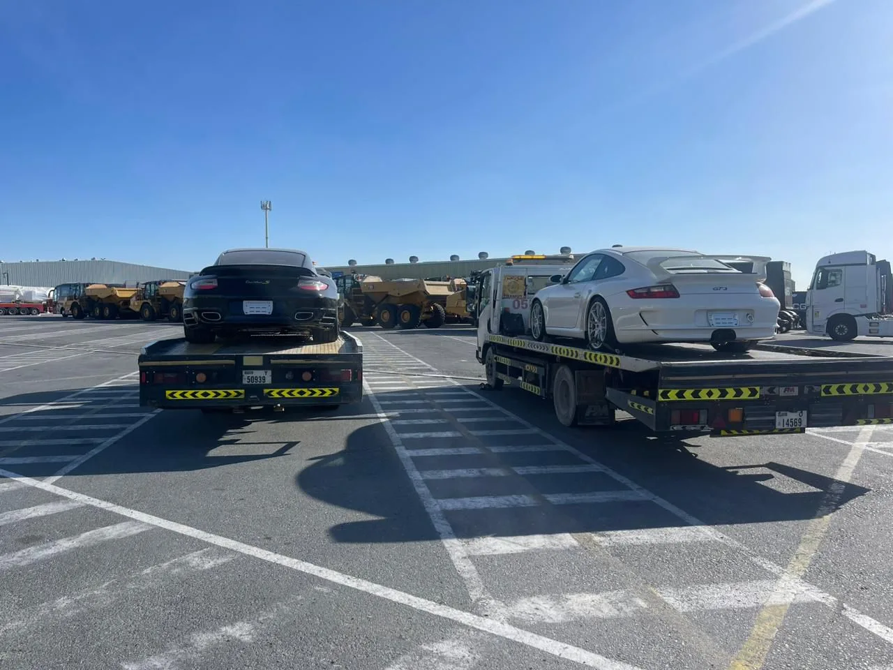 نقل مركبات داخل الشارقة - استلام وتسليم مرتب