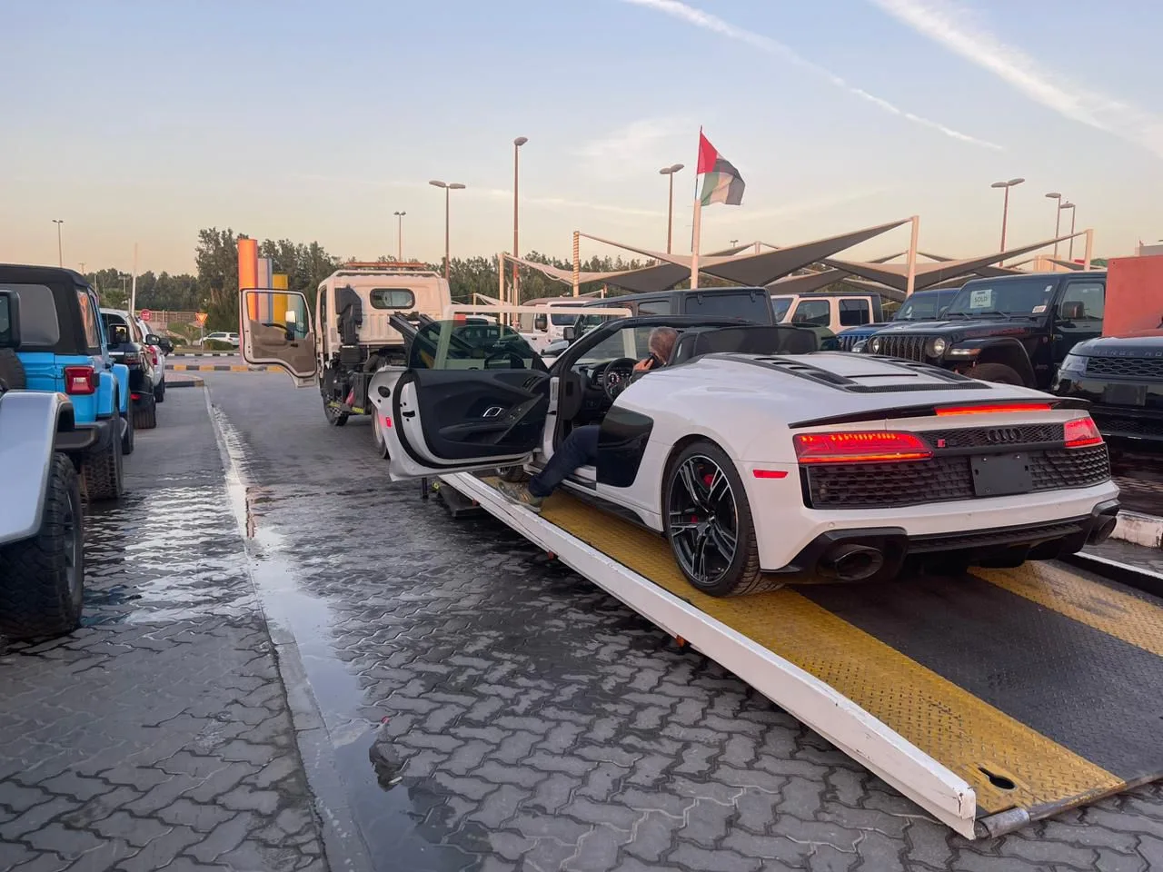 إنقاذ خارج الطريق - تنسيق موقع وتنفيذ عملي